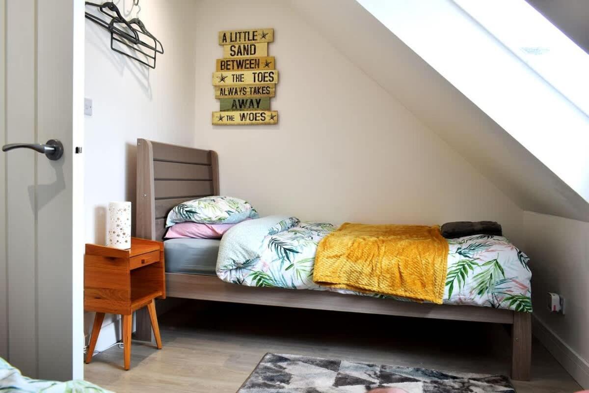 Holiday home Breathtaking High Street Townhouse With Stunning Sea Views At 'the Old Fishermans Townhouse' Falmouth