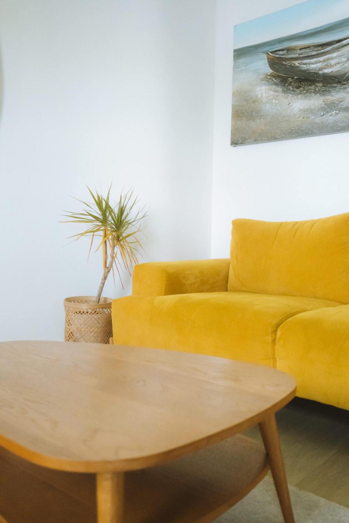 Breathtaking High Street Townhouse With Stunning Sea Views At 'the Old Fishermans Townhouse' Holiday home *