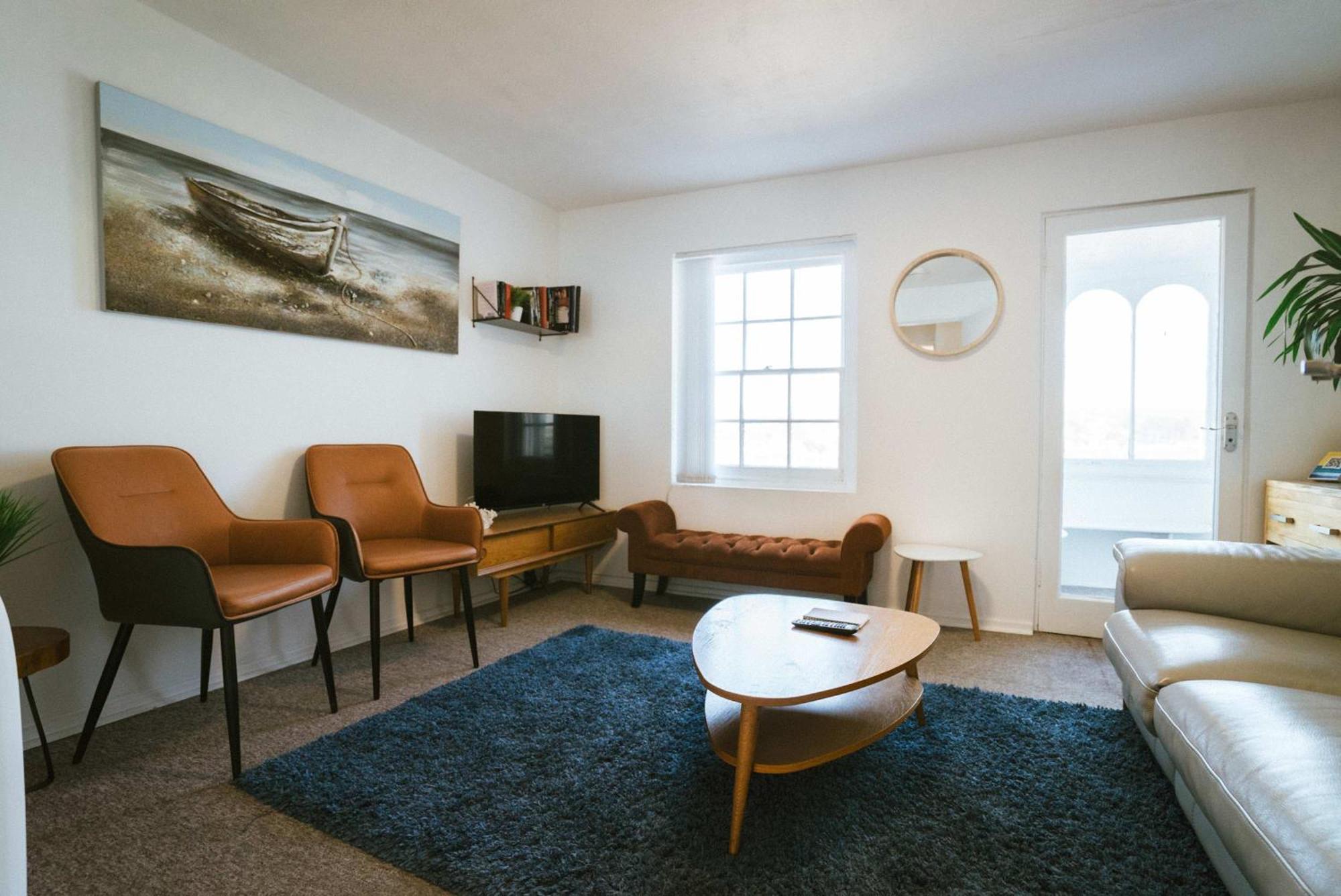 Holiday home Breathtaking High Street Townhouse With Stunning Sea Views At 'the Old Fishermans Townhouse' *